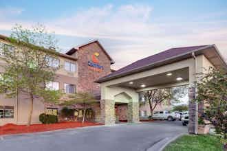 Hotel Comfort Suites Omaha East-Council Bluffs photo 1