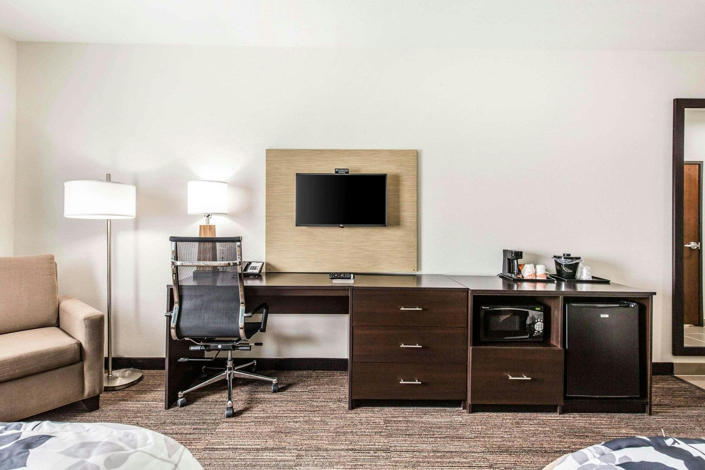 Hotel Sleep Inn & Suites Bryan - College Station photo 3
