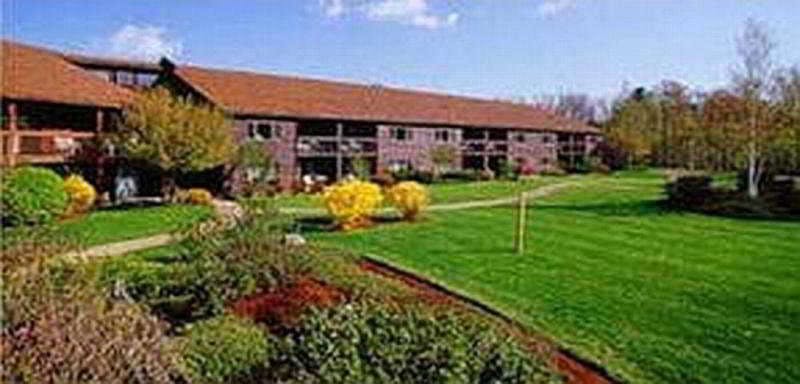 Fireside Inn & Suites Gilford