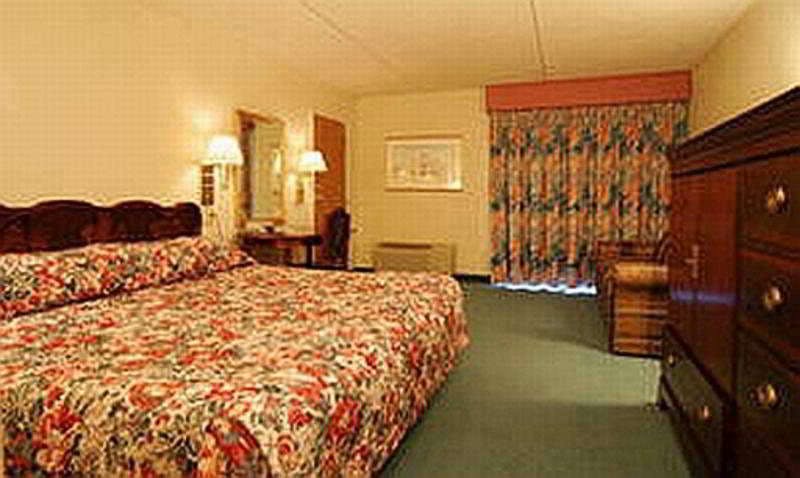 Hotel Fireside Inn & Suites Gilford photo 4