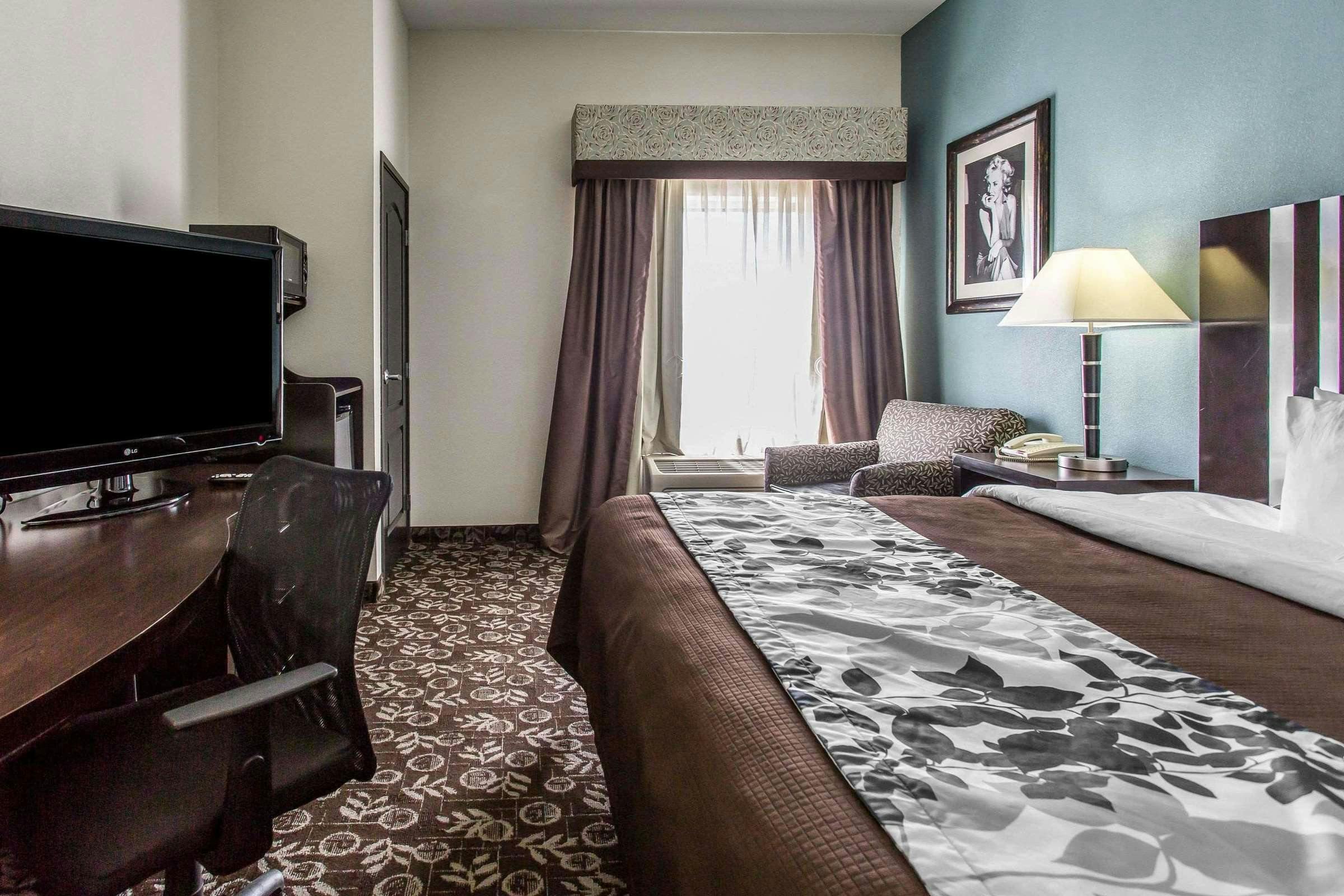 Hotel Sleep Inn & Suites West Medical Center photo 1