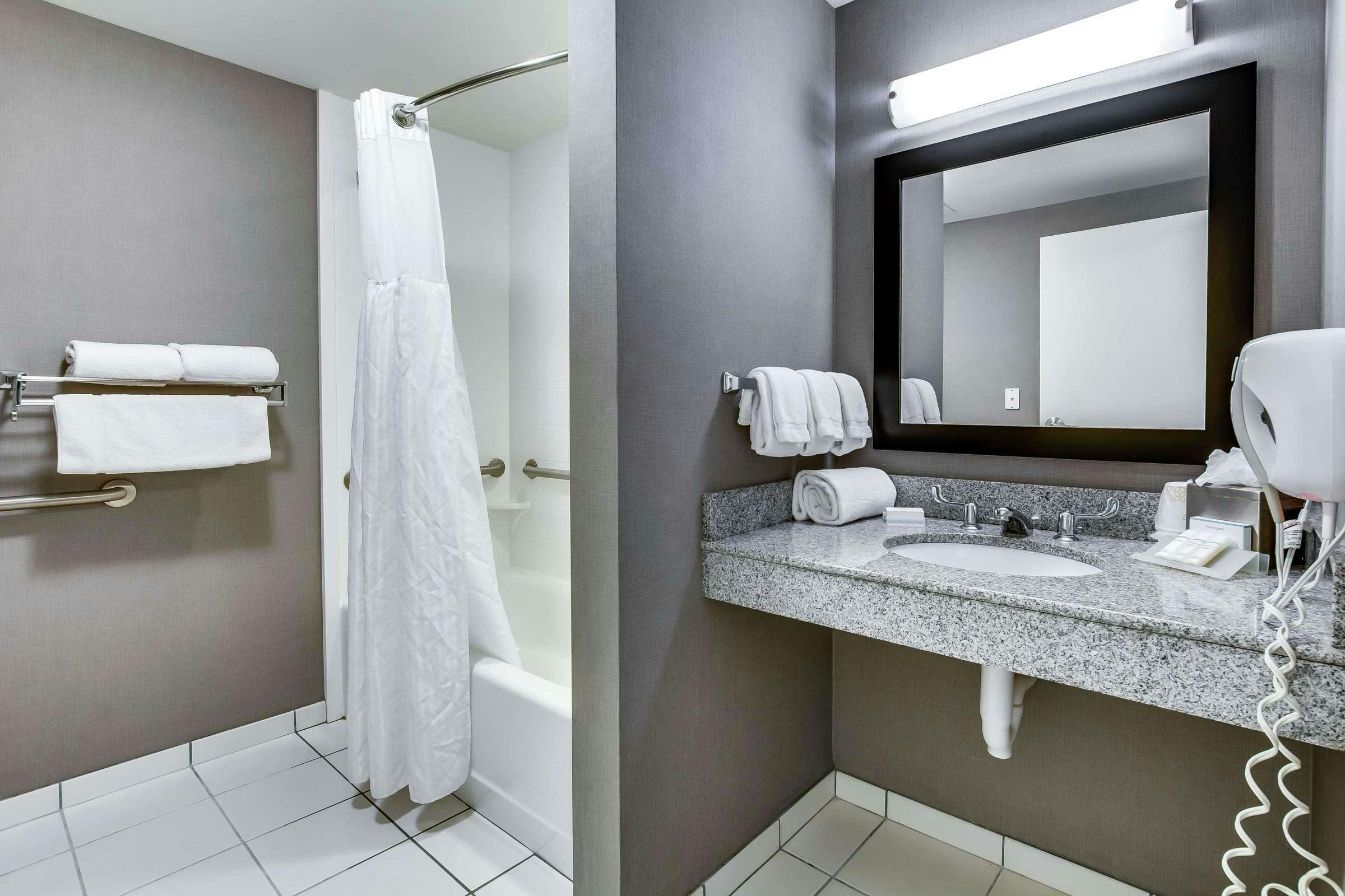 Hotel Hilton Garden Inn Louisville/Northeast photo 5