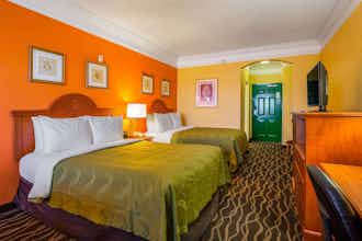 Hotel Quality Inn & Suites Galveston - Beachfront photo 2