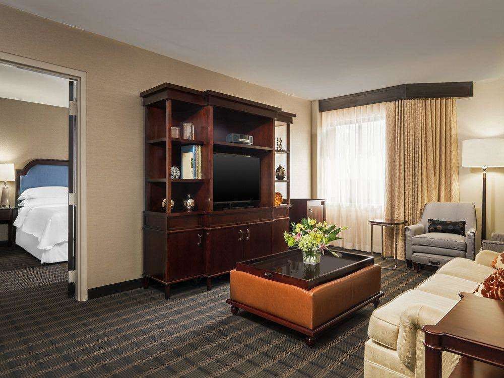 Hotel Sheraton Charlotte Airport Hotel photo 5