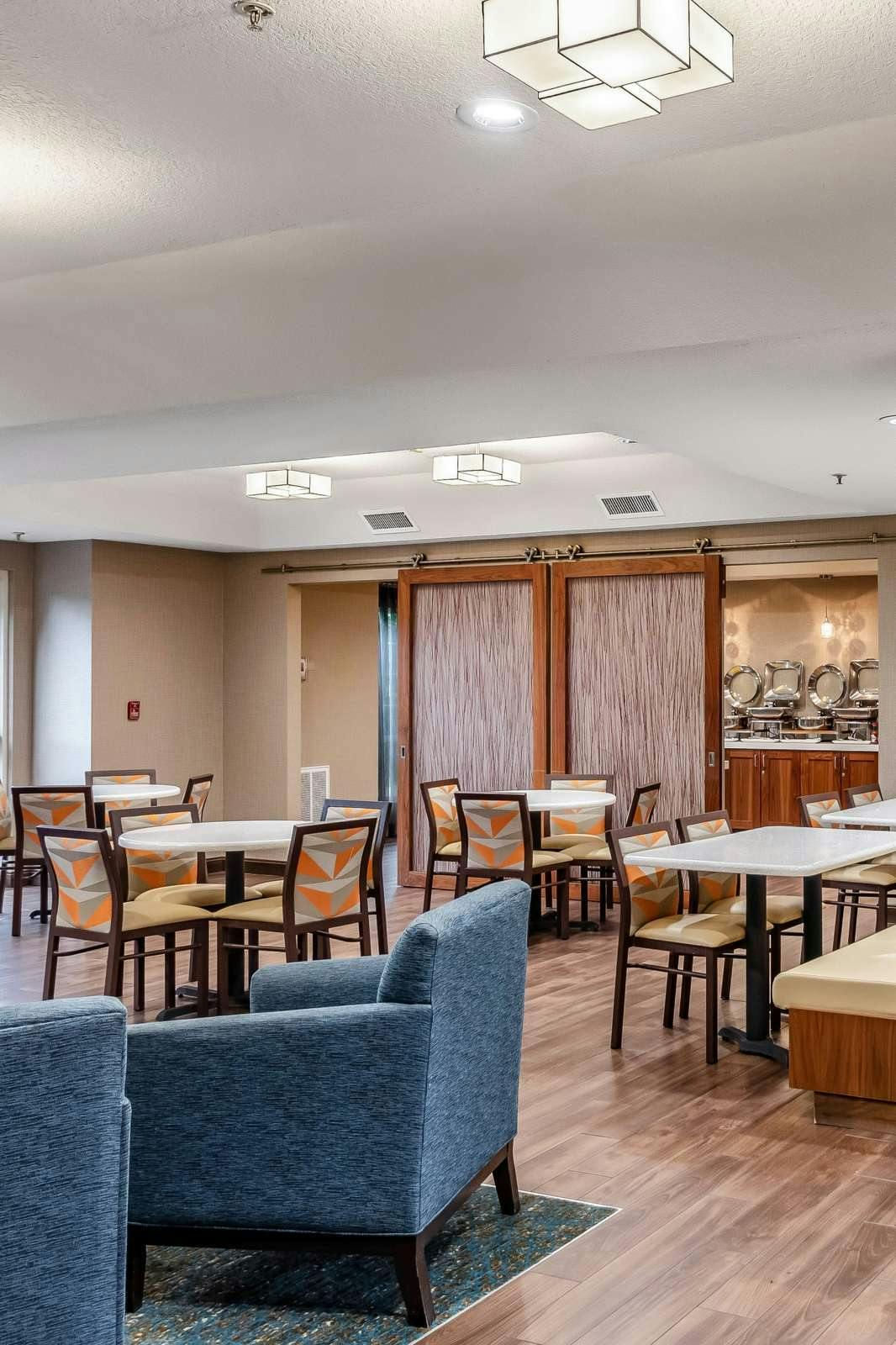 Hotel TownePlace Suites by Marriott Portland Airport photo 4