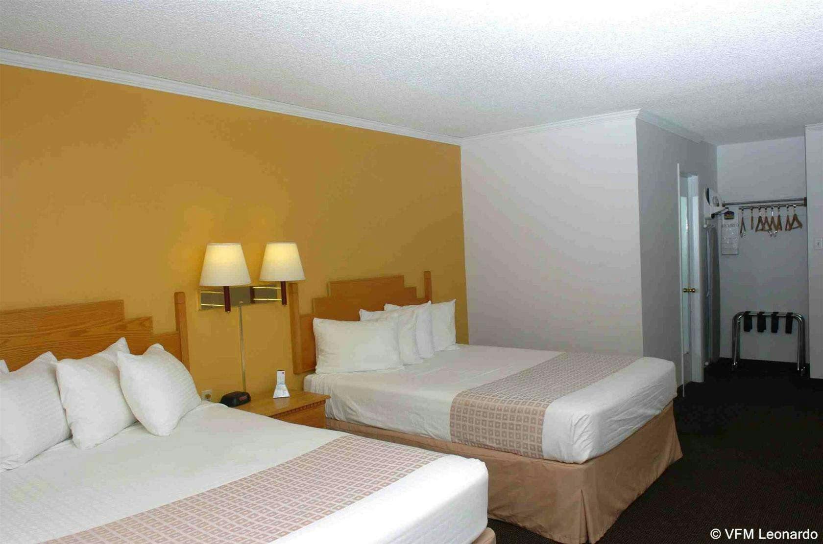 Hotel Comfort Inn & Suites Livingston, MT photo 1