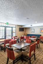 Hotel Comfort Suites At Evergreen Parkway photo 3