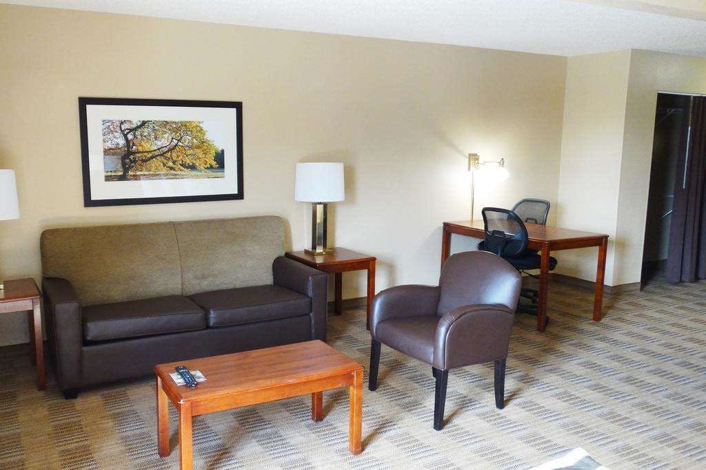 Hotel MainStay Suites Little Rock West Near Medical Centers photo 3