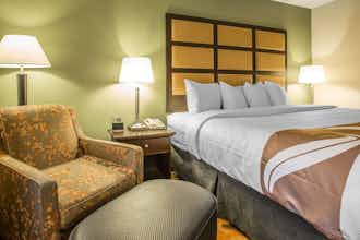Hotel Quality Inn & Suites Marinette photo 5