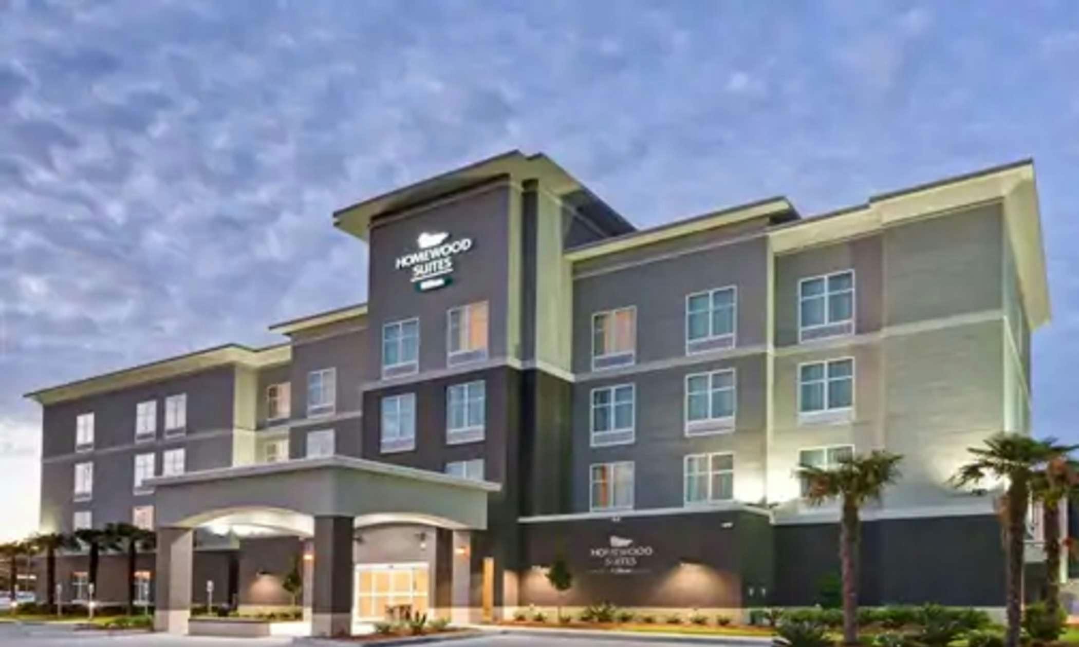 HOMEWOOD SUITES BY HILTON WEST BANK GRETNA