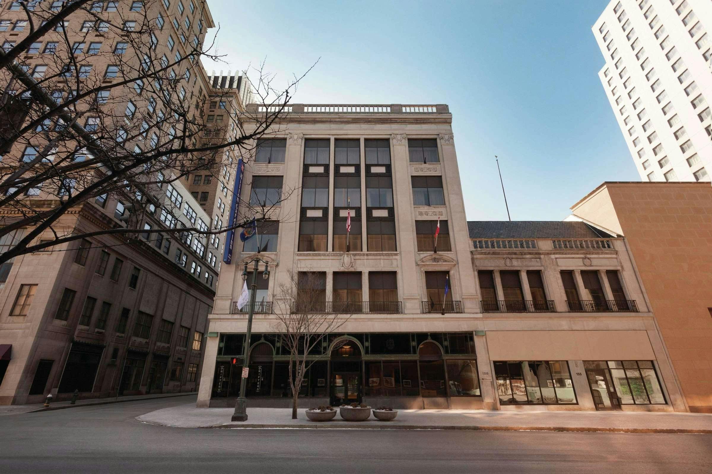 Hotel Hilton Garden Inn Rochester Downtown, NY photo 1