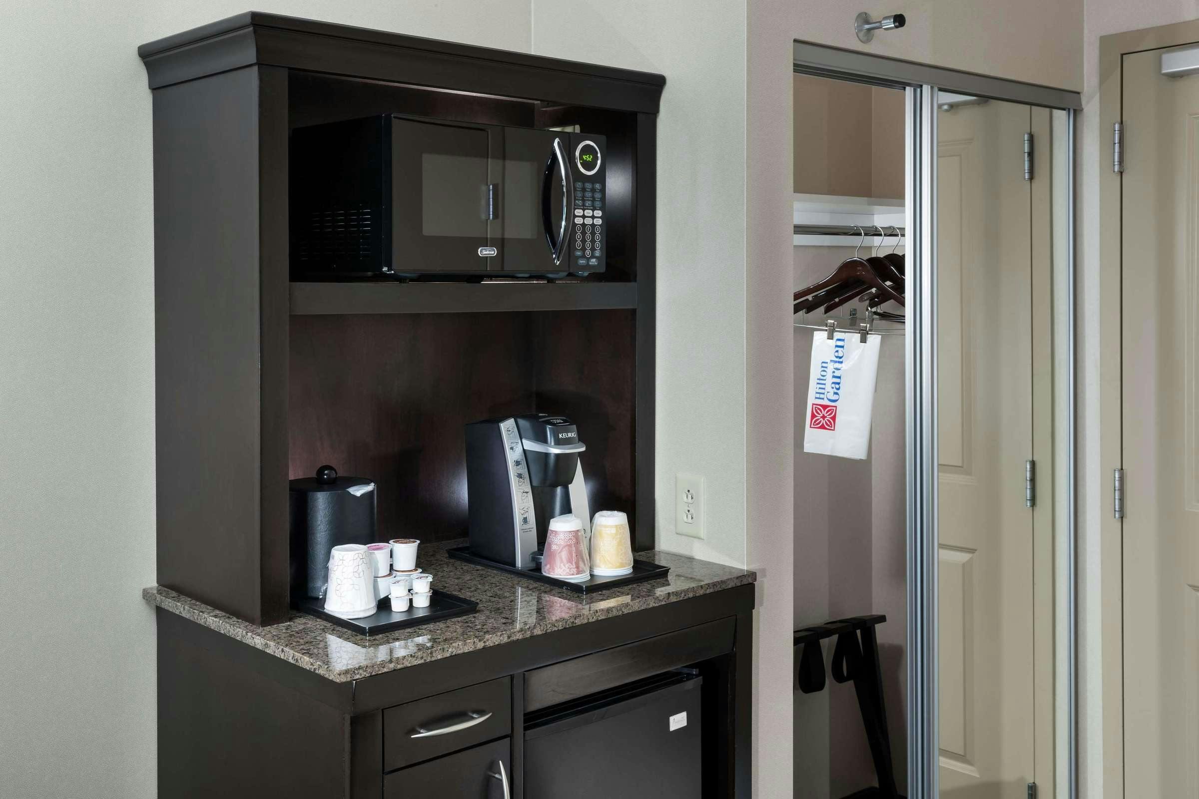 Hotel Hilton Garden Inn Silver Spring White Oak photo 5