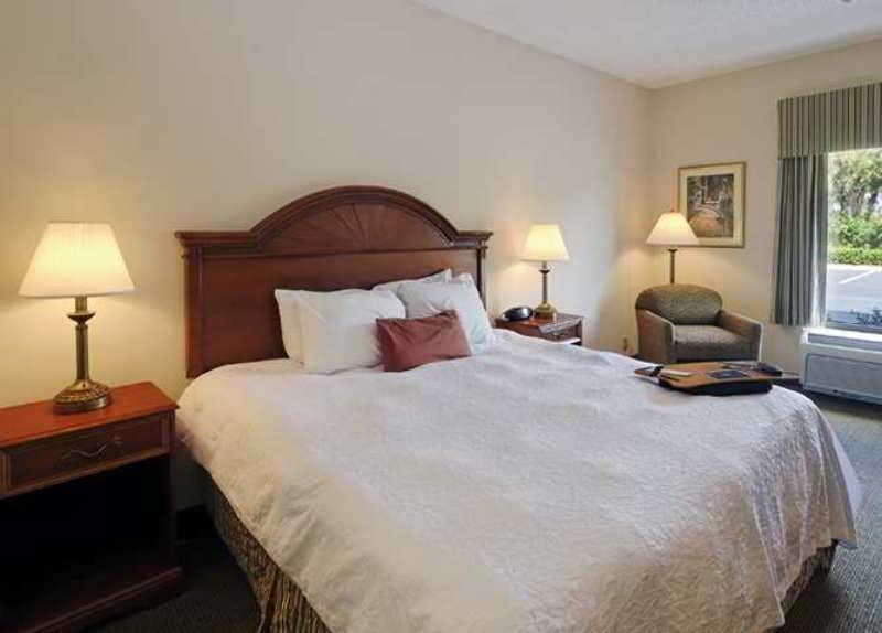 Hotel Hampton Inn Titusville/I-95 Kennedy Space Center photo 1