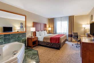 Hotel Comfort Inn and Suites Klamath Falls photo 5