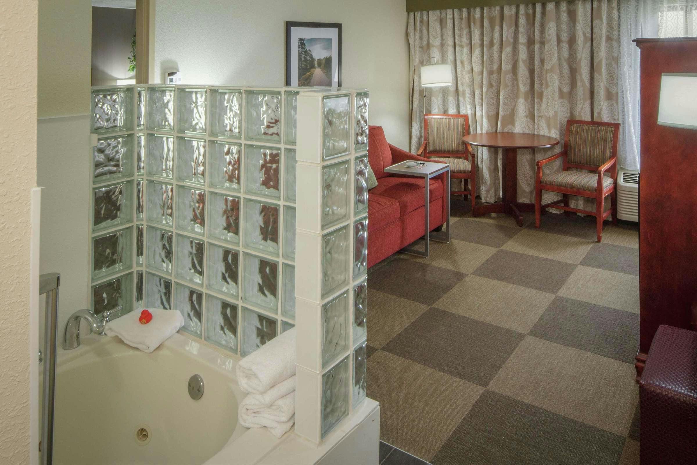 Hotel Hampton Inn South Haven photo 5