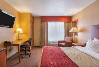 Hotel Quality Inn York, NE photo 1