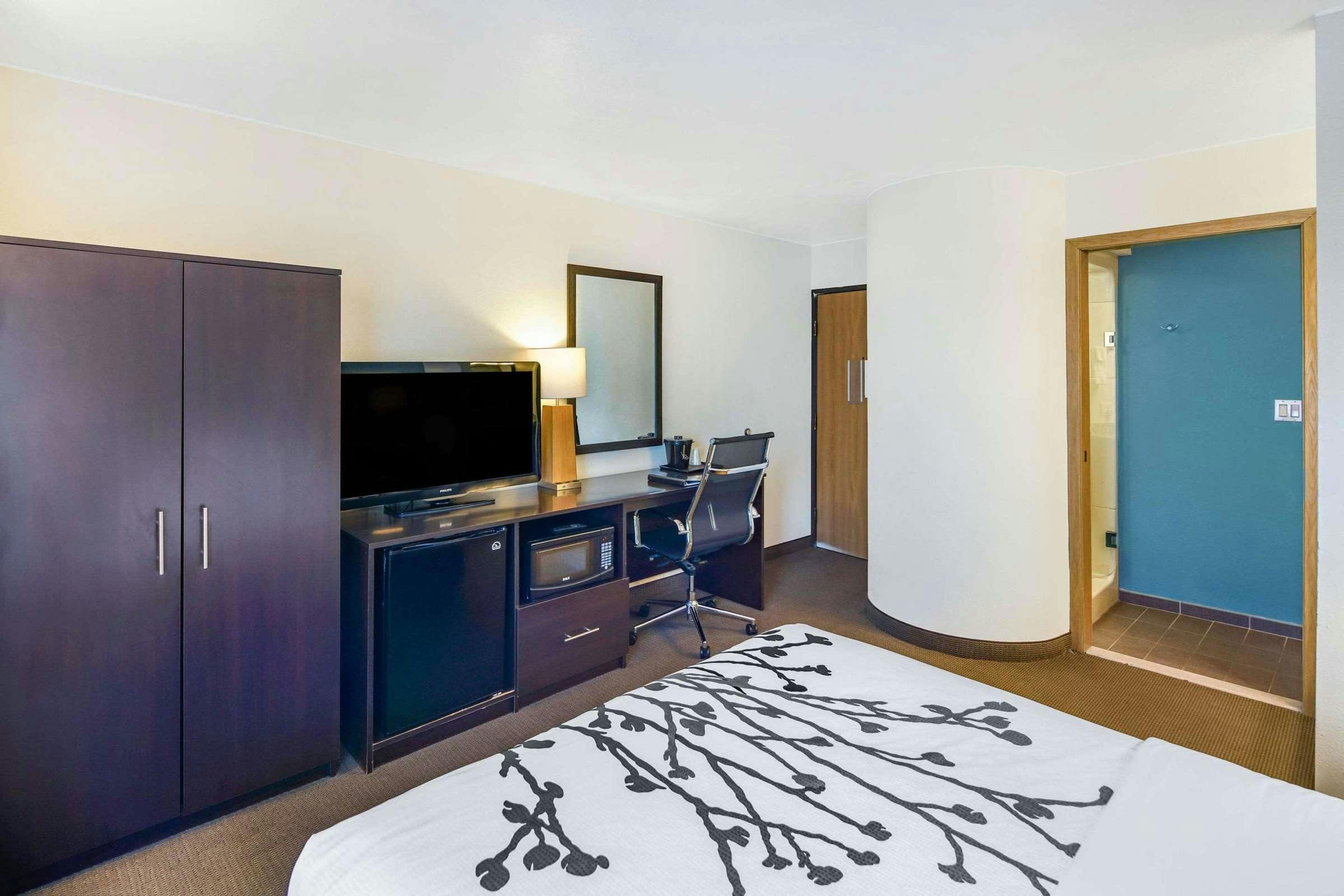 Hotel Sleep Inn Near Washington State Line photo 5