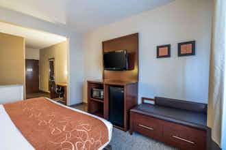 Hotel Comfort Suites Yakima, WA photo 5