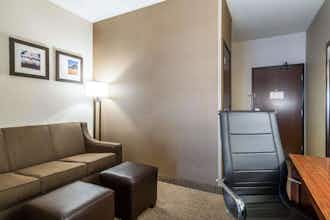 Hotel Comfort Suites Yakima, WA photo 4