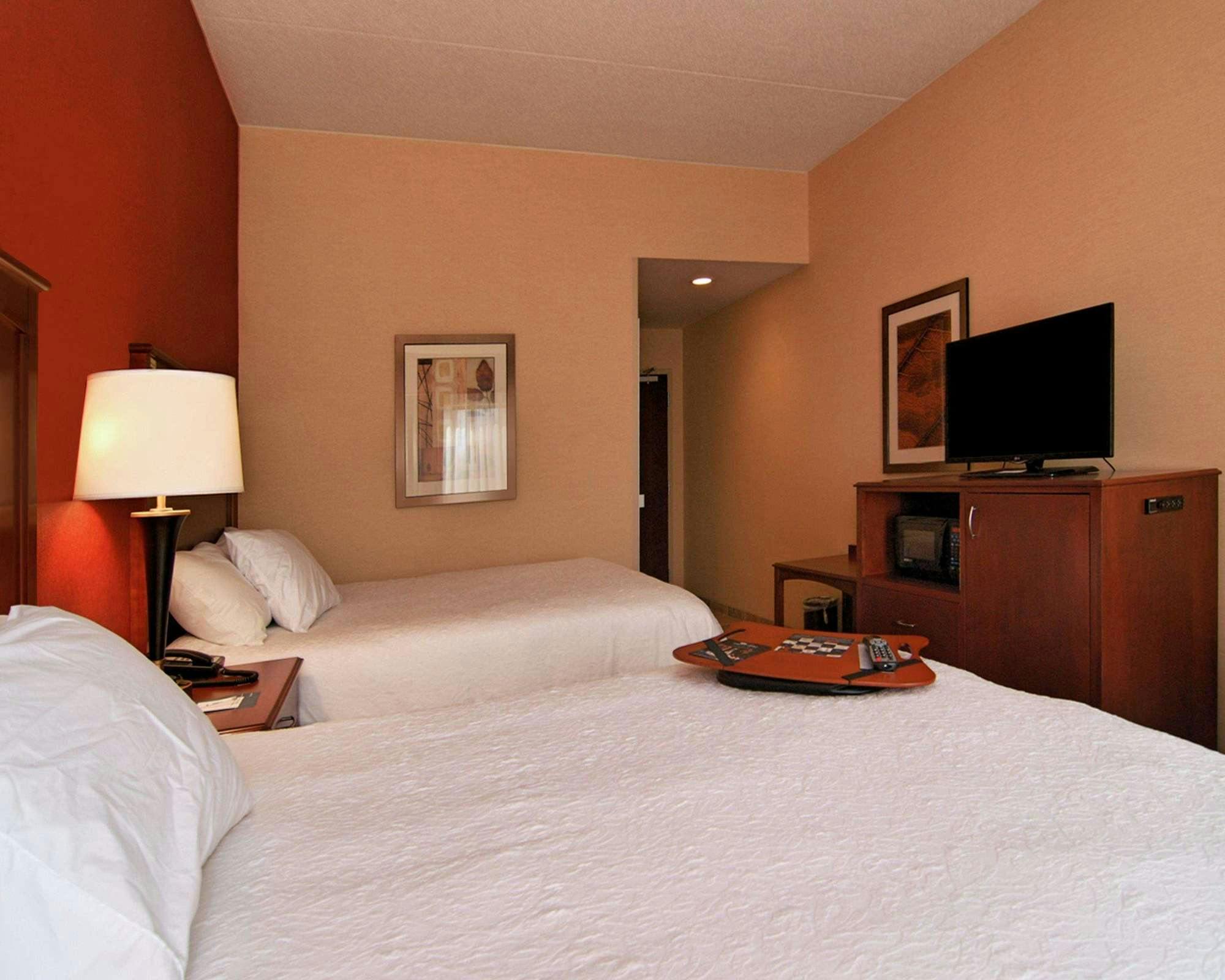 Hotel Hampton Inn Troy photo 2