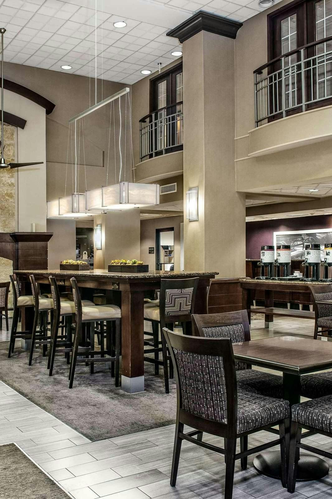 Hotel HAMPTON INN AND SUITES SAN MARCOS photo 5