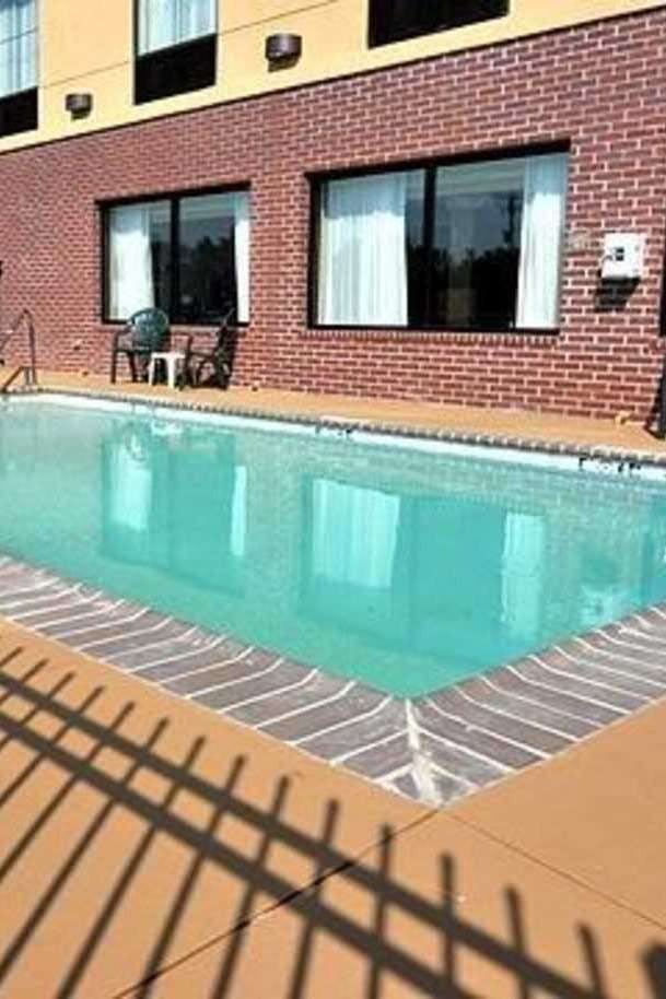 Hotel Comfort Inn & Suites Atoka-Millington photo 5