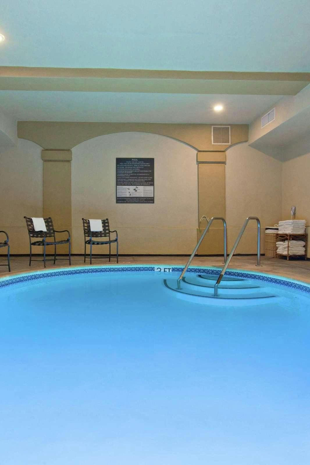 Hotel Hampton Inn Santa Cruz photo 5