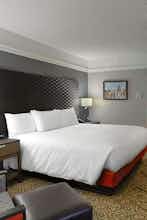 Hotel DoubleTree by Hilton Hotel San Francisco Airport North photo 1