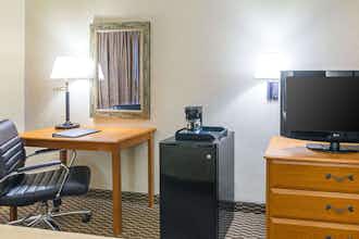 Hotel Travelodge by Wyndham Rapid City/Black Hills photo 3