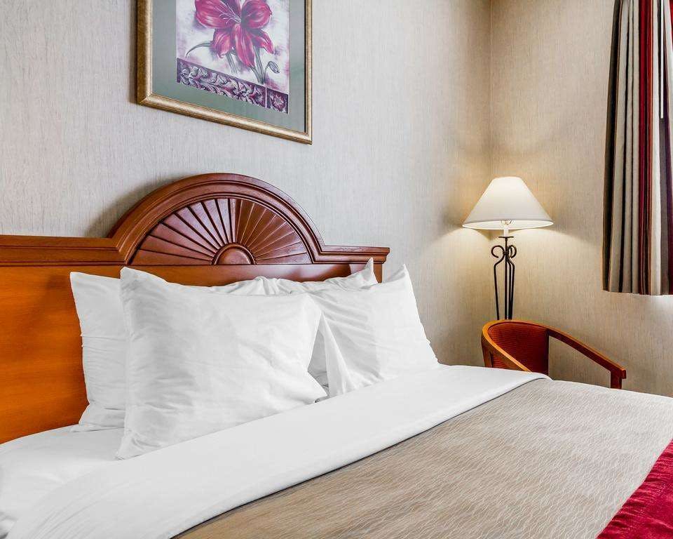 Hotel Comfort Inn Ellsworth - Bar Harbor photo 1