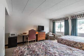Hotel Econo Lodge Near Plymouth State University photo 2