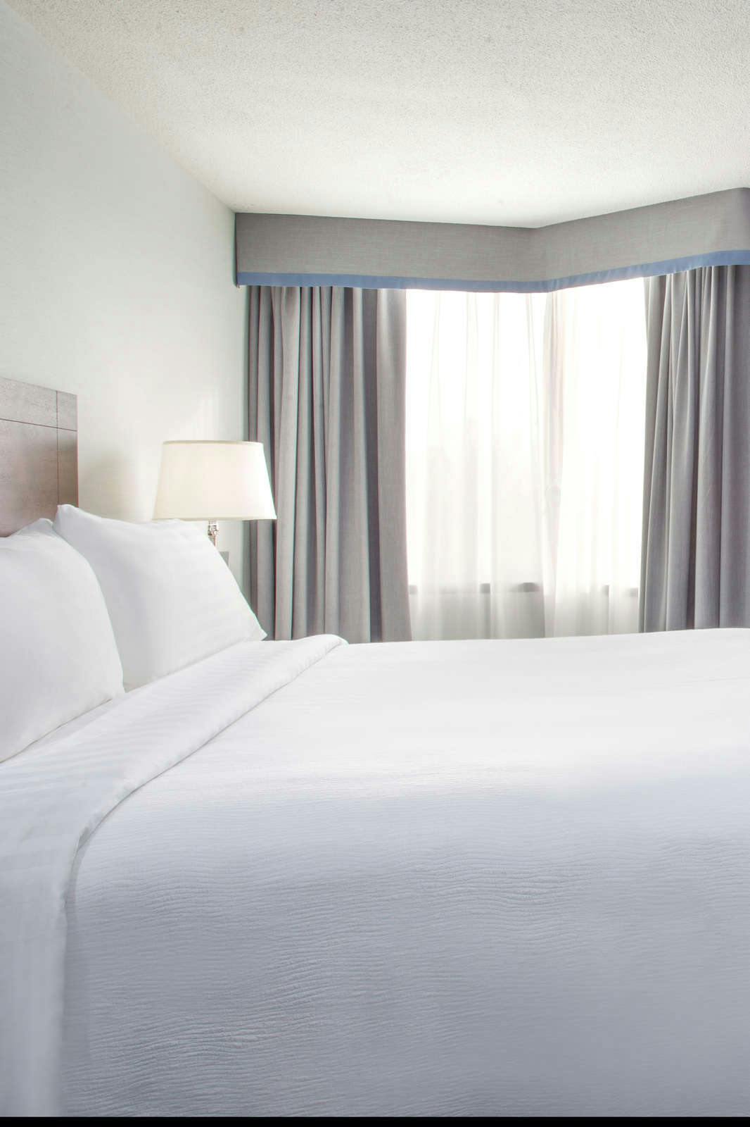 Hotel Holiday Inn Ottawa East photo 2