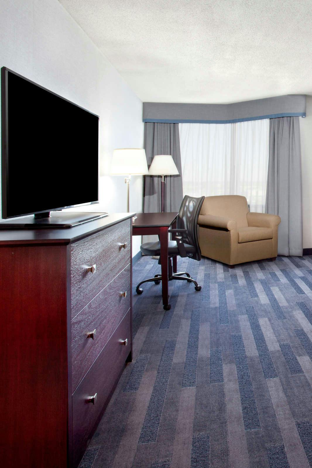 Hotel Holiday Inn Ottawa East photo 5