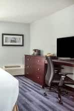 Hotel Holiday Inn Ottawa East photo 4