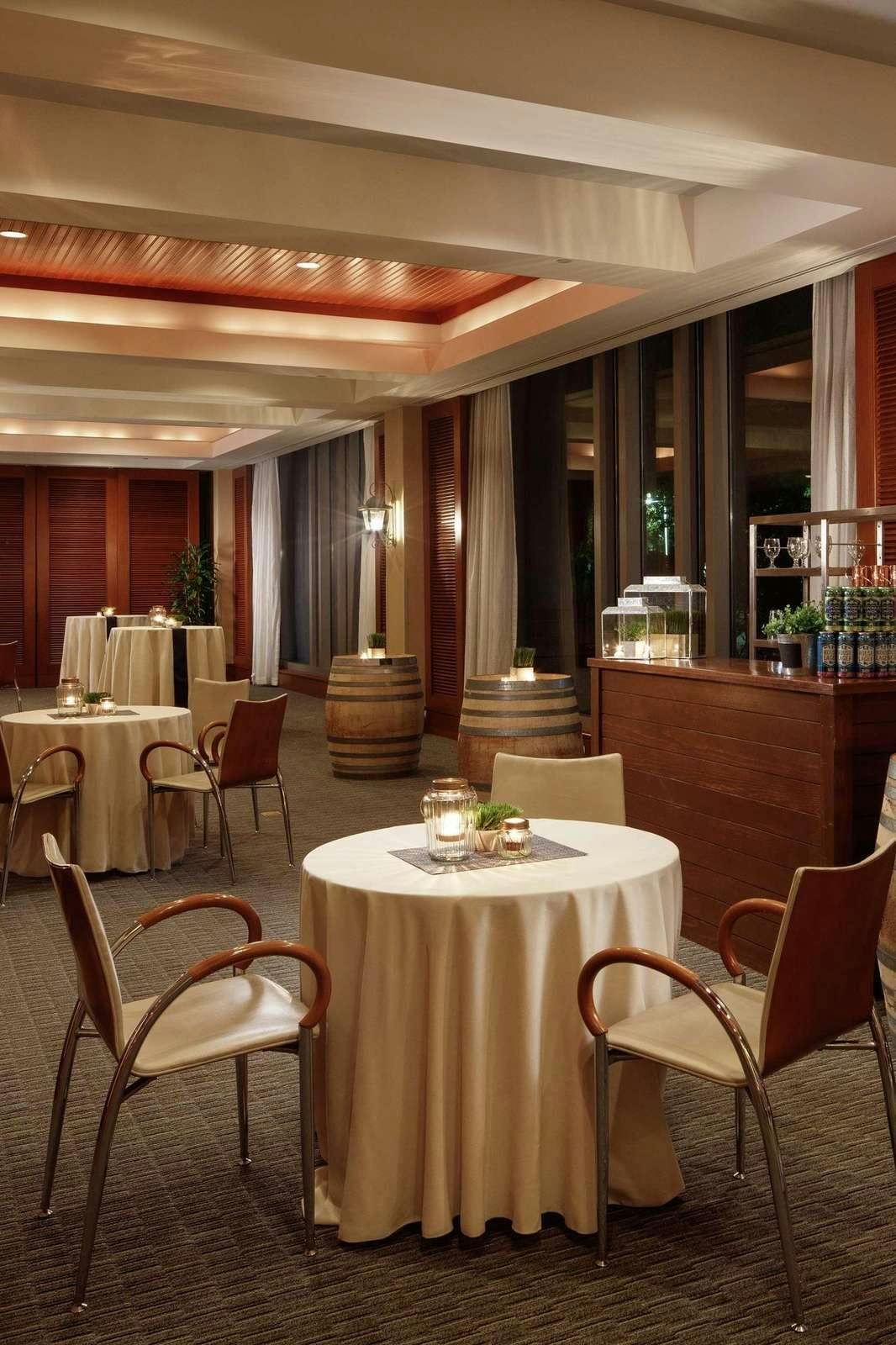 Hotel Hilton Boston Logan Airport photo 5