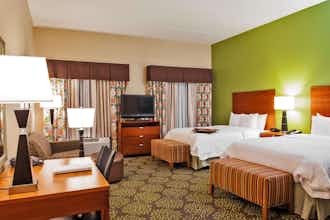 Hotel Hampton Inn and Suites Harlingen photo 1