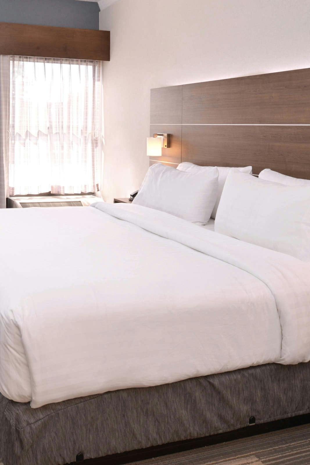 Hotel Holiday Inn Express Olean photo 2