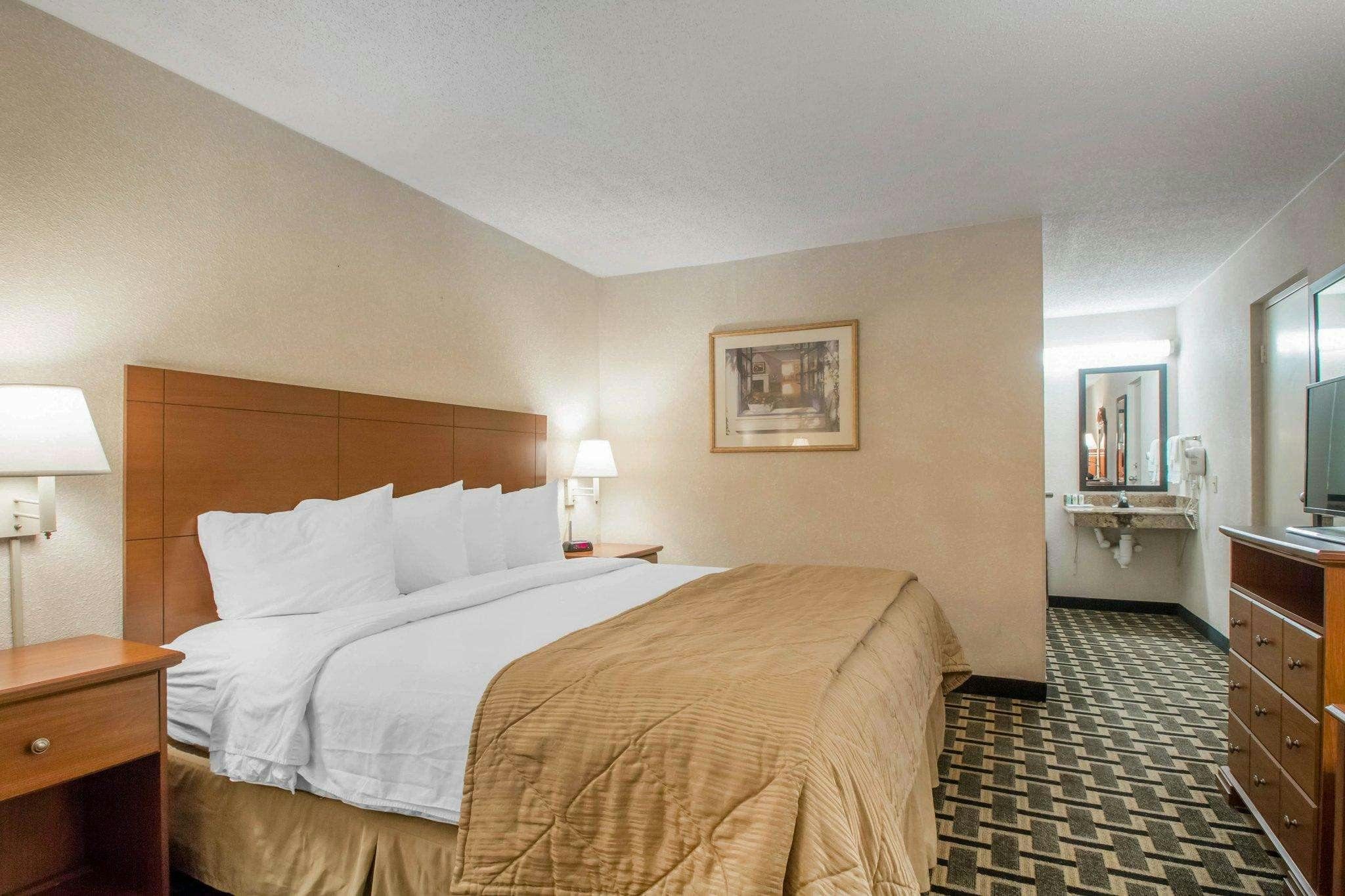 Hotel Quality Inn photo 2