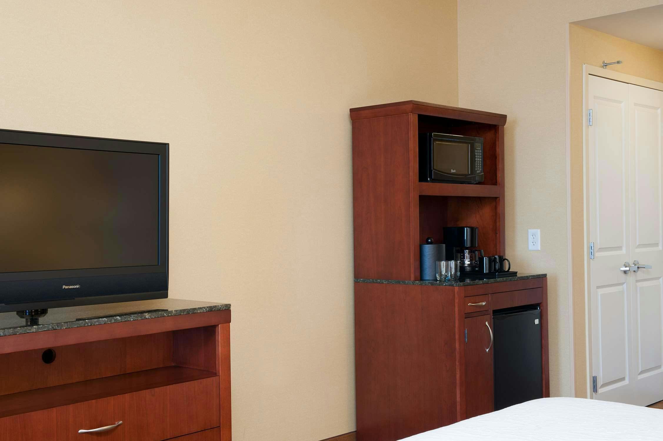 Hotel Hilton Garden Inn Indianapolis Airport photo 5