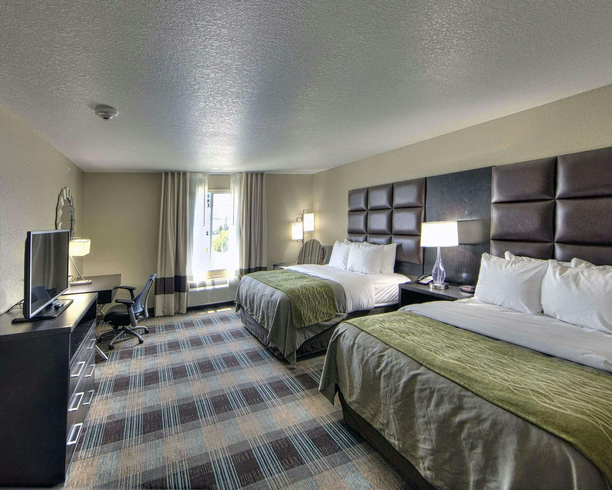 Hotel Comfort Inn & Suites Fort Worth West I-30 NAS JRB photo 4