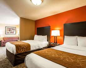 Hotel Comfort Suites At WestGate Mall photo 3