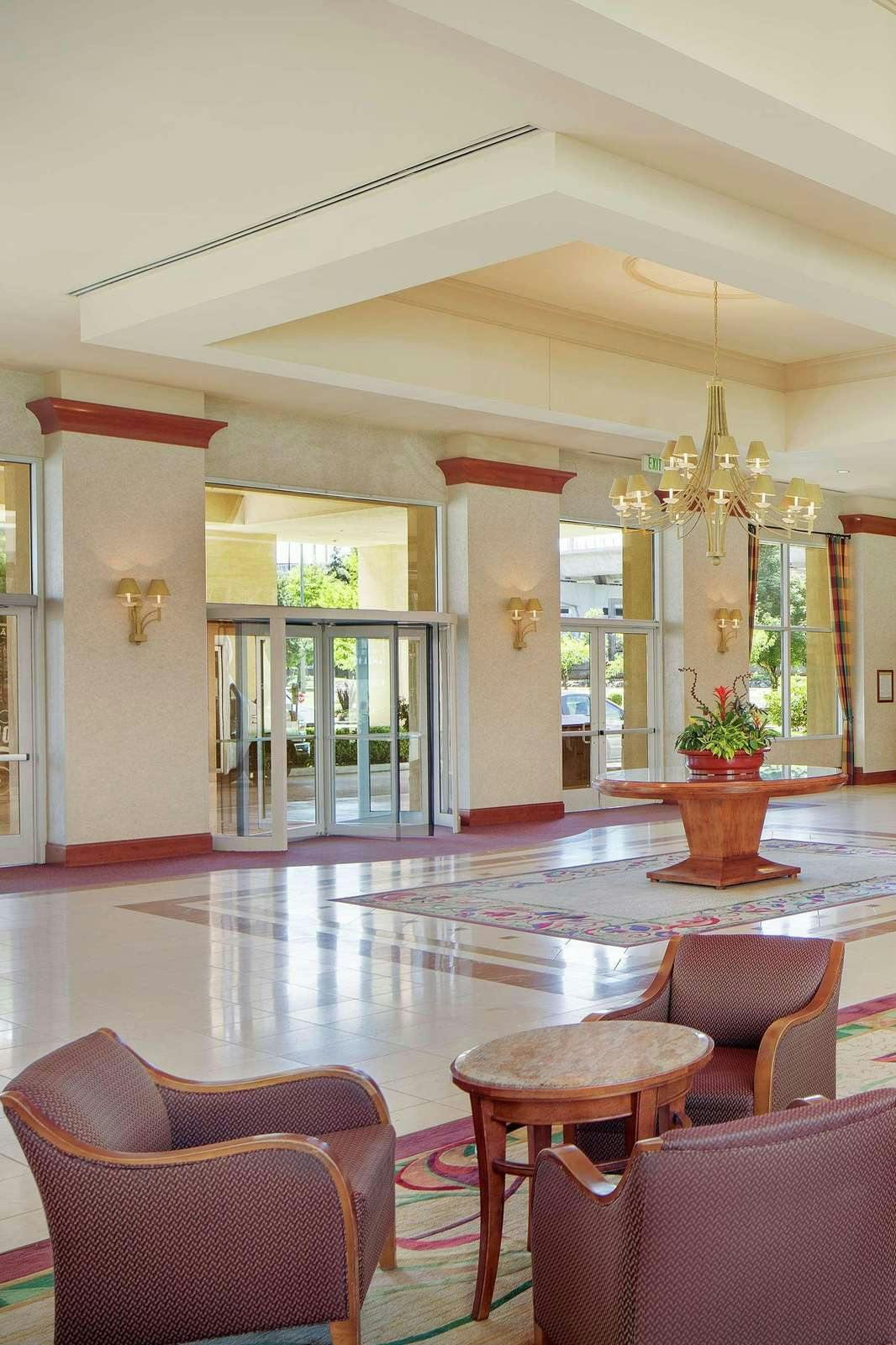 Hotel Hilton Seattle Airport & Conference Center photo 5