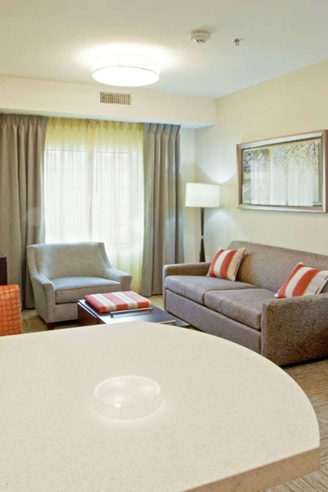 Hotel Staybridge Suites Lanham - Greenbelt photo 3