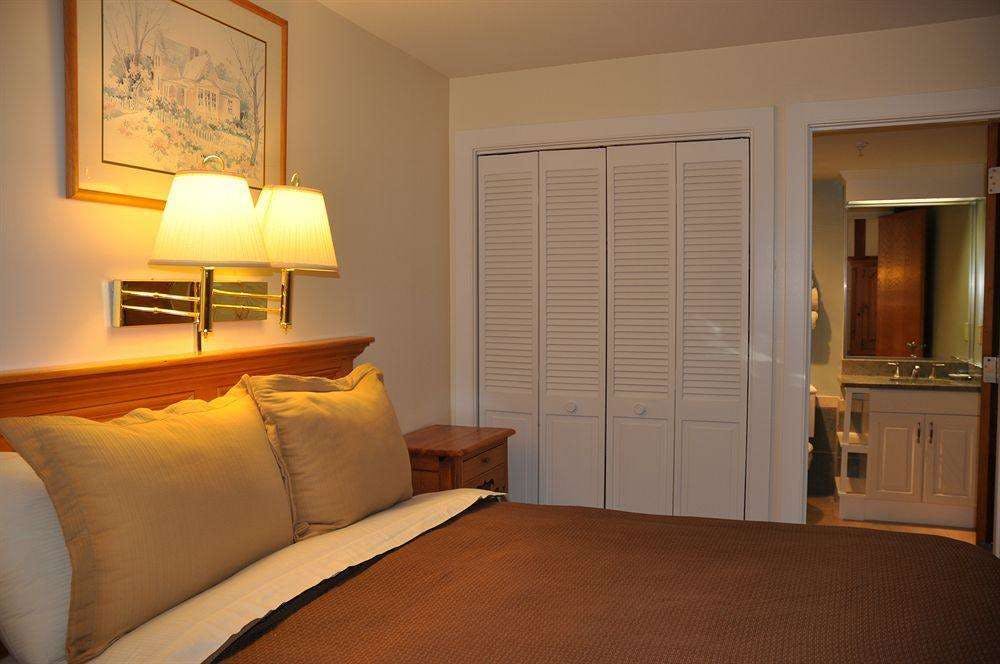 Hotel Newport Bay Club and Hotel photo 1