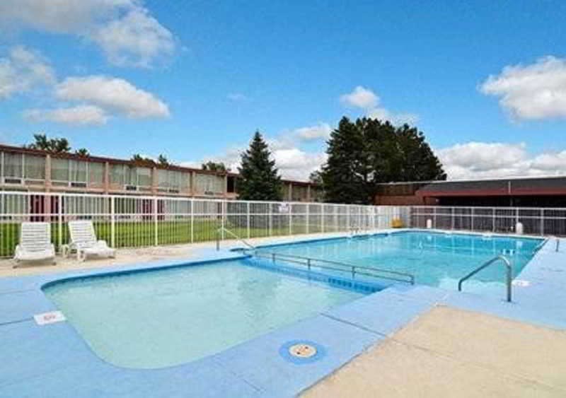 Hotel Quality Inn & Suites Ogallala photo 3