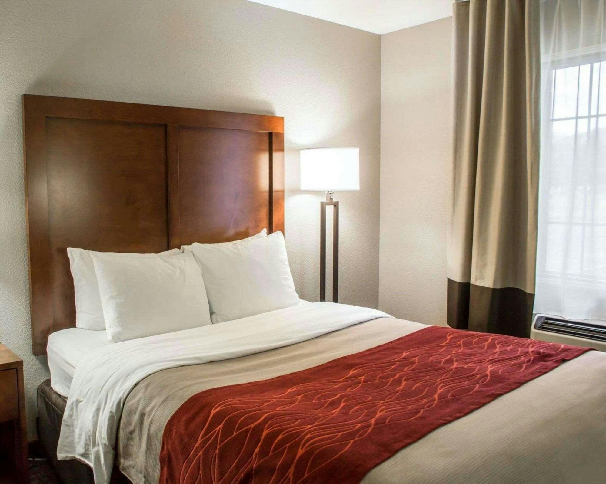 Hotel Comfort Inn & Suites Carbondale on the Roaring Fork photo 4