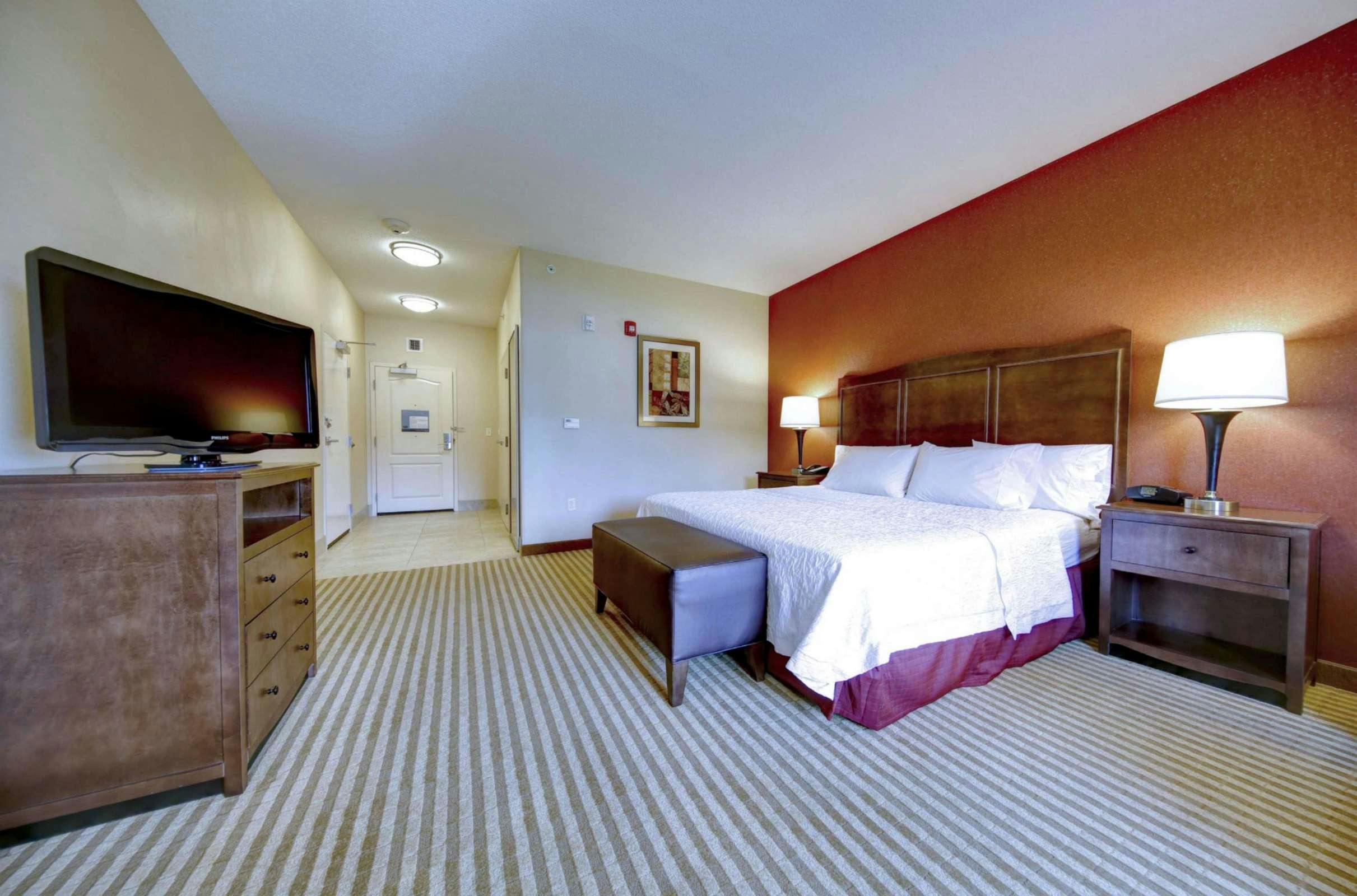 Hotel Hampton Inn and Suites Harrisburg/North photo 5