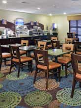 Hotel Holiday Inn Express Omaha West photo 4