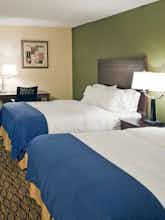 Hotel Holiday Inn Express Omaha West photo 3