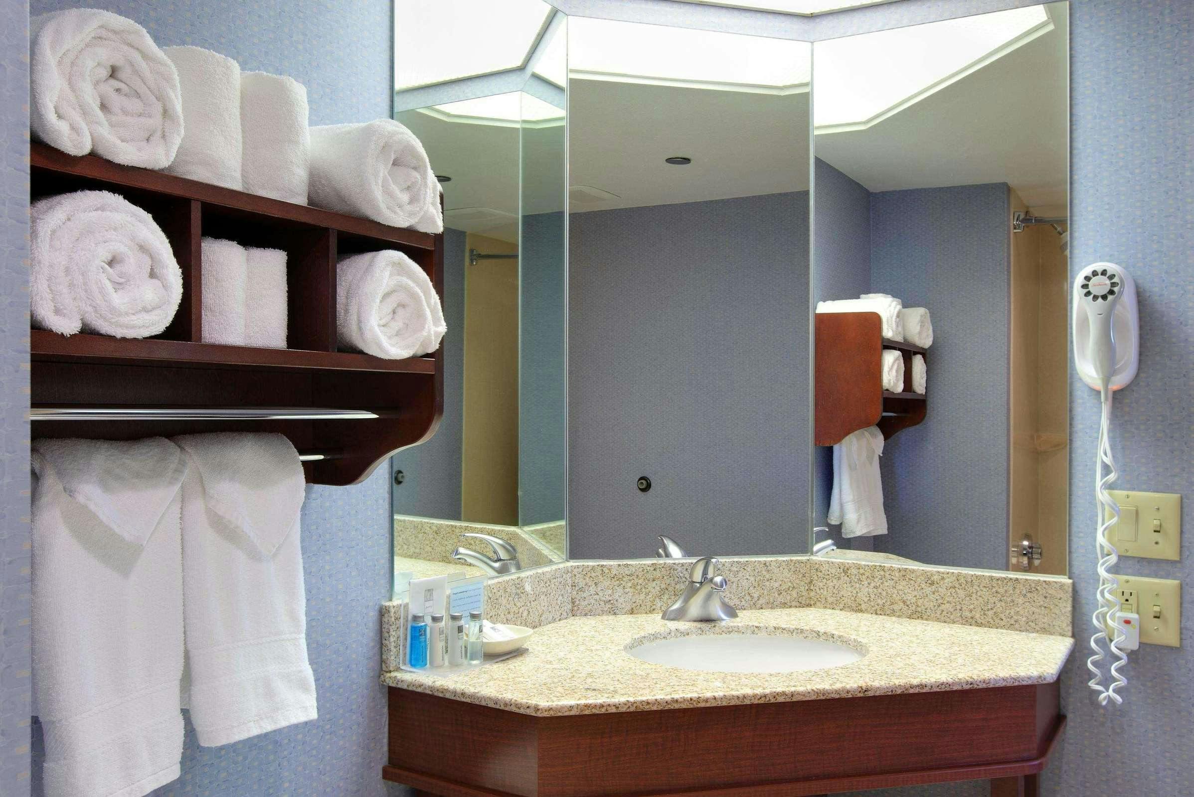 Hotel Hampton Inn Bentonville-Rogers photo 5